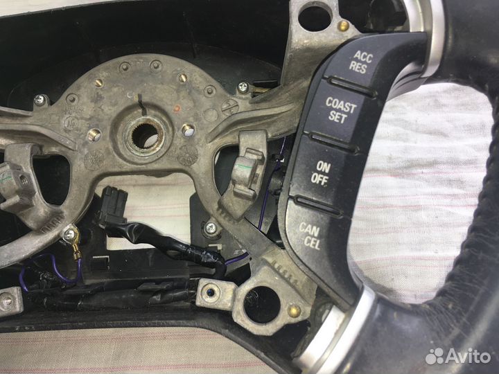 Рулевое колесо Митсубиси