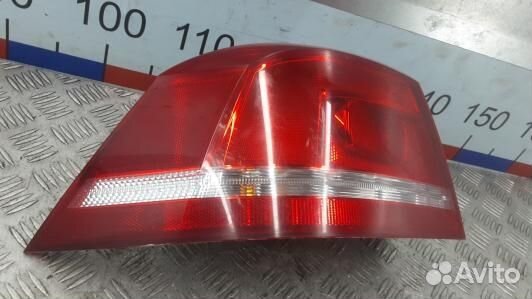Фонарь задний левый volkswagen passat B7 (KML18MX0