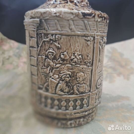 Старинный керамический подсвечник