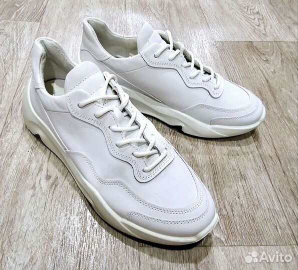 Белые кроссовки Ecco 37 new