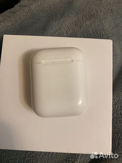 Airpods 2 левый + кейс