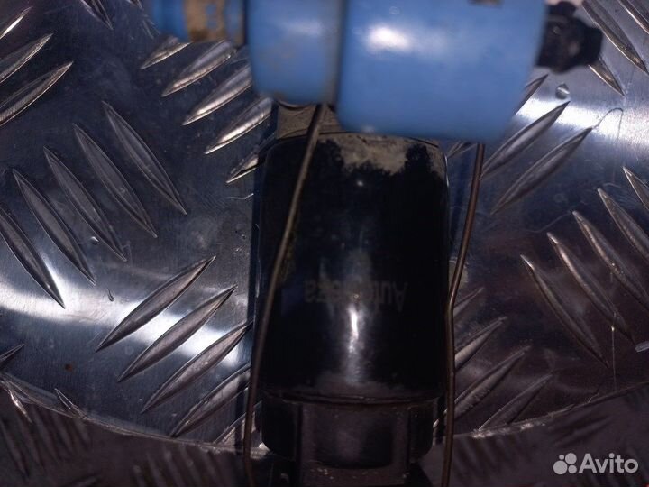 Моторчик (насос) омывателя для Opel Signum