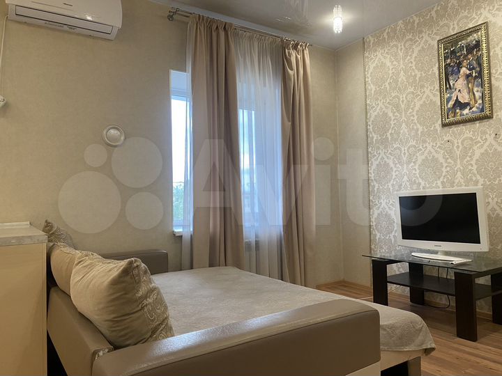 1-к. квартира, 42 м², 4/5 эт.