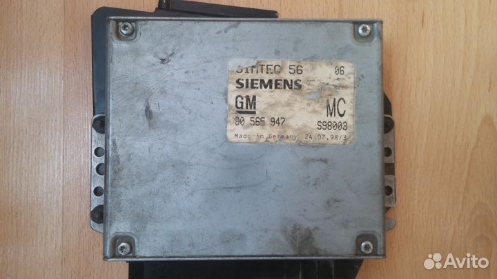 Блок управления двигателем (Мозги) opel