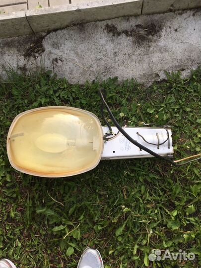 Уличный фонарь