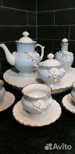 Чайный (кофейный) сервиз голубого цвета