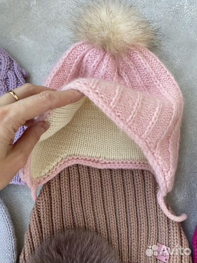 Вязаные шапки для девочек на 2-4года