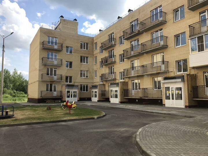 3-к. квартира, 90 м², 3/4 эт.