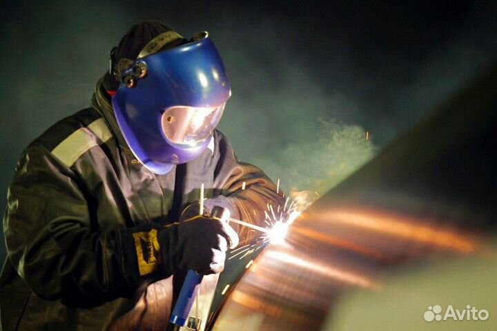 Сварщик на полуавтомат