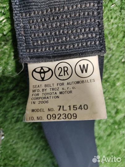 Ремень безопасности задний правый Toyota Corolla