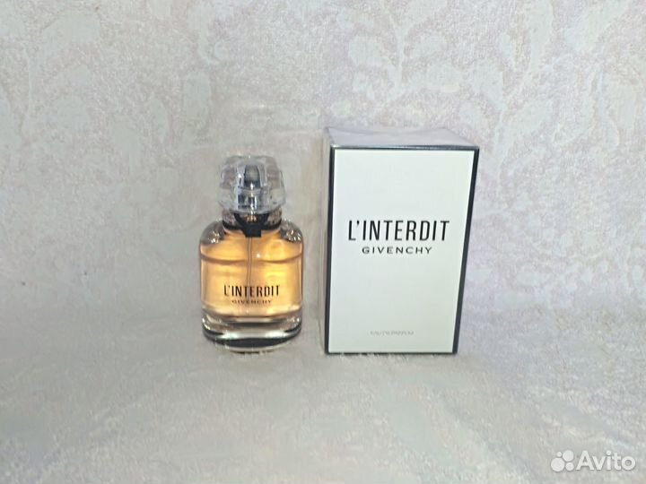 Carolina Herrera, Giorgio Armani и Givenchy