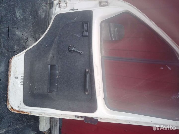 Продам дверь на газель