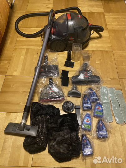 Моющий пылесос bissell 81N7-j