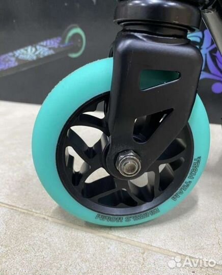 Трюковой самокат Tech Team Duker 101 2022, новый
