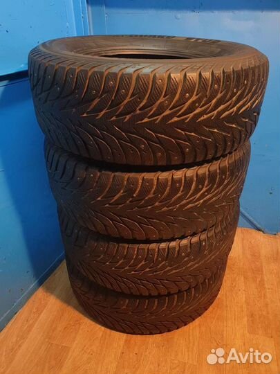 Yokohama Ice Guard IG35+ 285/60 R18