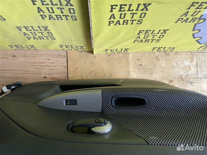 Дверь передняя левая Nissan Note (E11) 2006-2013