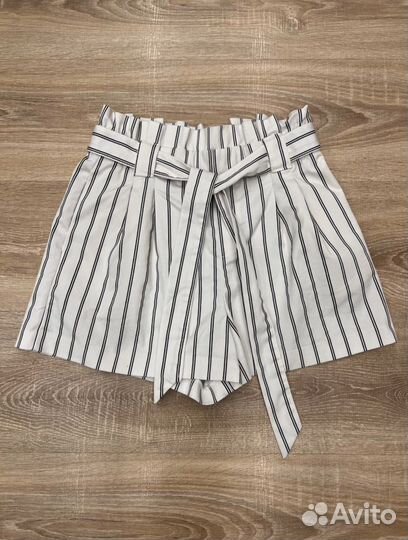 Шорты Zara