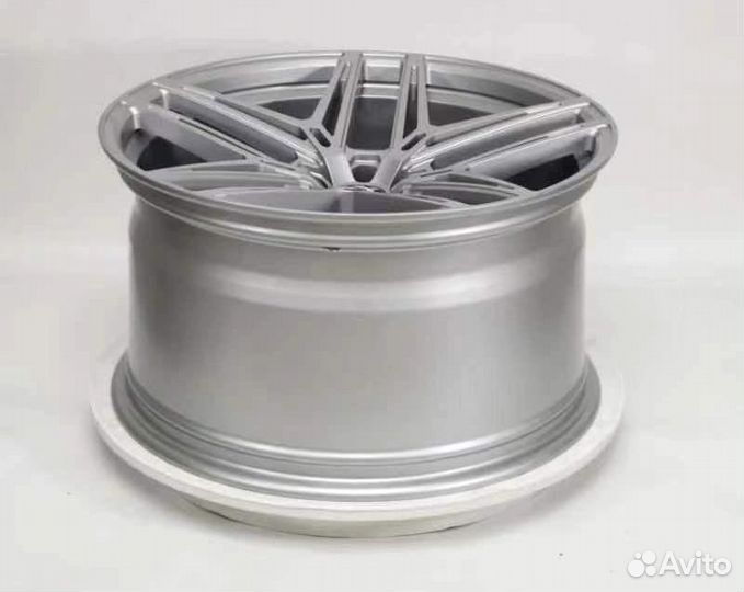 Кованые диски R22