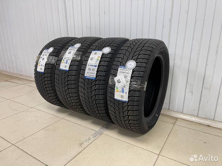 Triangle PL01 235/65 R17