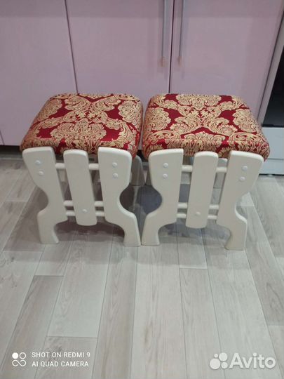 Стулья и табуреты