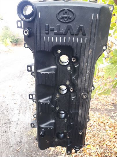 Крышка и Клапан vvti 2tr-fe