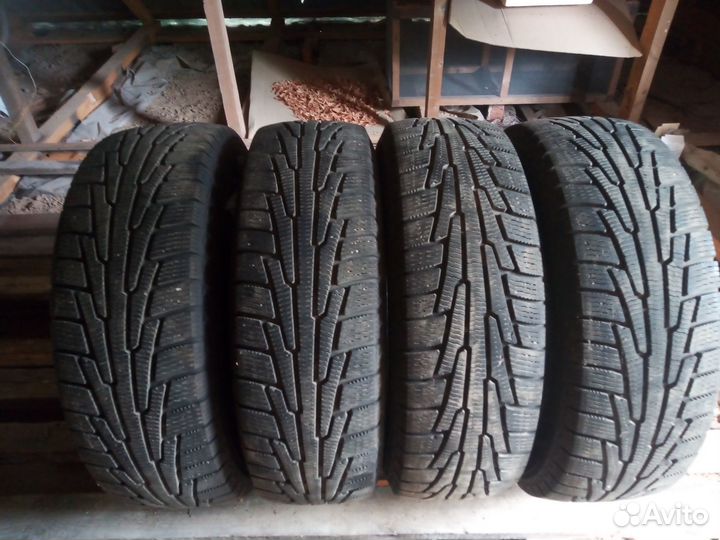 Nokian Tyres Nordman RS2 SUV 23.5/7 R16