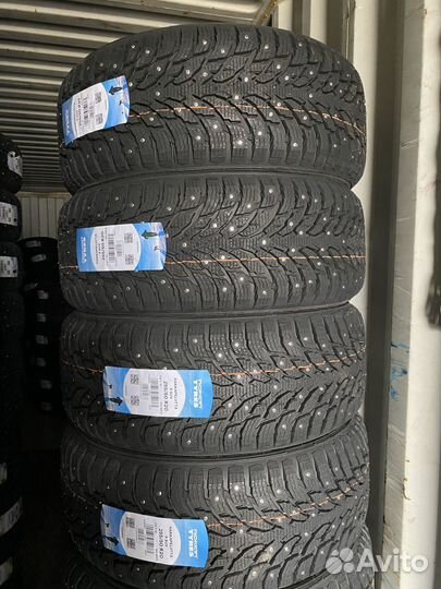 Nokian Tyres Hakkapeliitta 9 SUV 255/50 R20