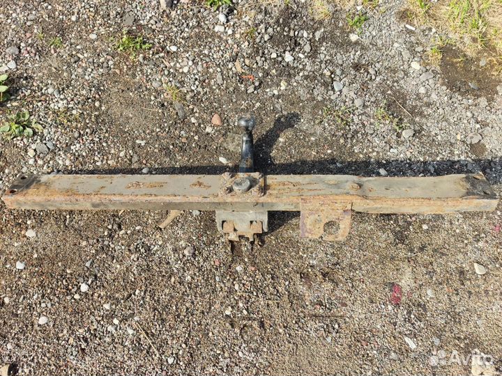 Фаркоп на w124