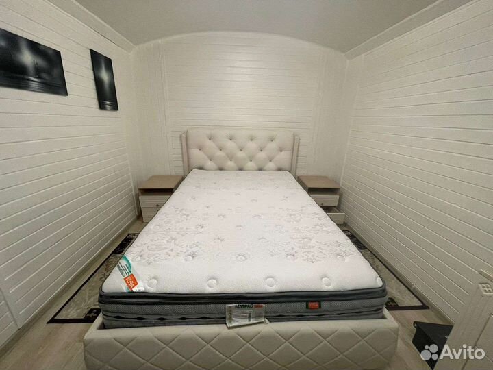 Спальный гарнитур бу