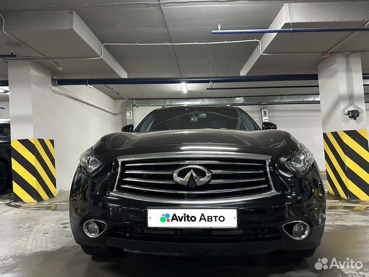 Infiniti QX70 3.0 AT, 2015, 154 000 км