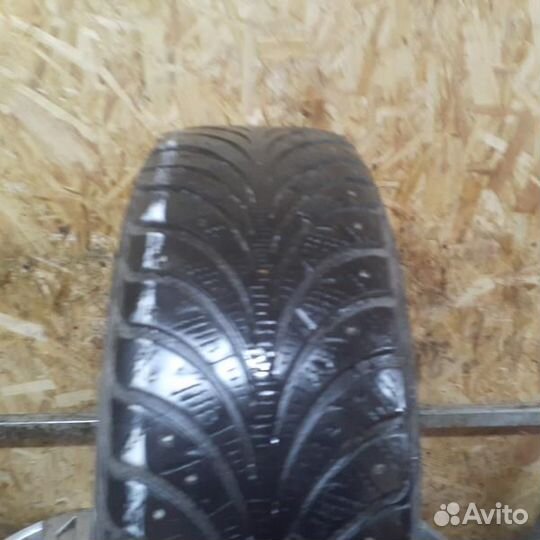 Sava Eskimo Stud 205/60 R16