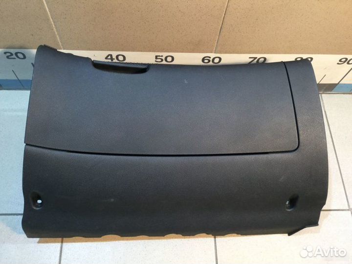 Бардачок Skoda Octavia A5 1Z 2004-2013