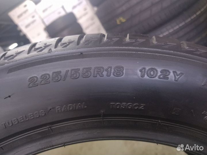Bridgestone Turanza T005 225/55 R18 102V