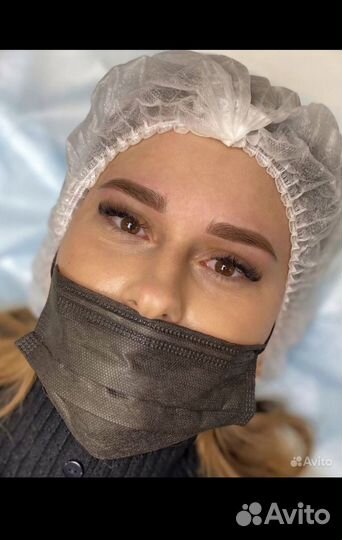 Модель на перманентный макияж бровей