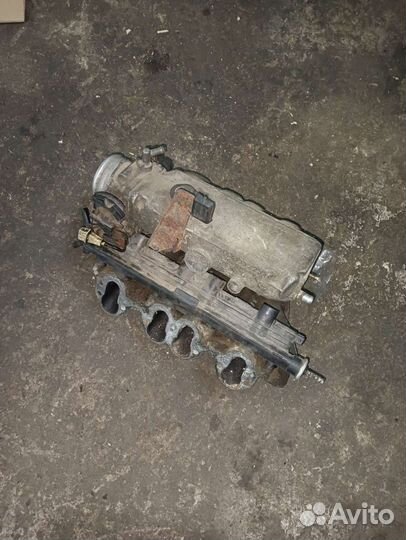 Коллектор впускной Aac 2.0 бензин Transporter T4