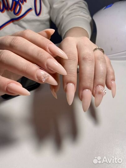 Наращивание ногтей