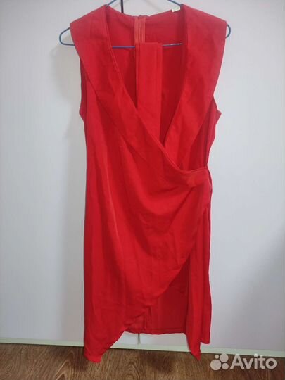 Женская одежда пакетом 46-48 размер,платья, пиджак