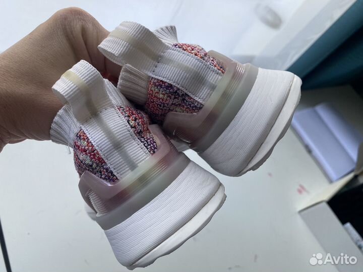 Adidas 28