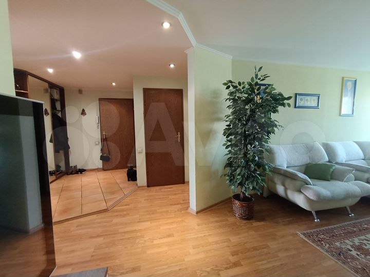 3-к. квартира, 86,7 м², 8/12 эт.