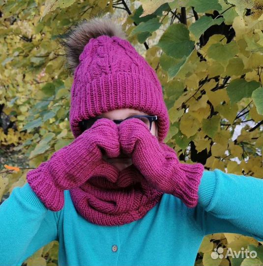 Шапка, снуд и варежки
