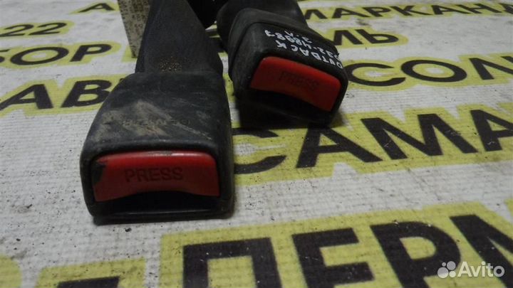 Ответная часть ремня безопасности Subaru Legacy O