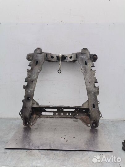 Передняя балка (подрамник) Renault Scenic рест