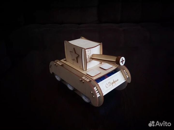 Танк на 23 февраля