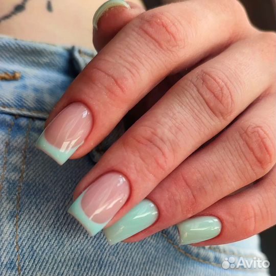 Маникюр и педикюр