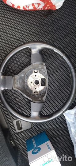 Руль с подушкой Volkswagen