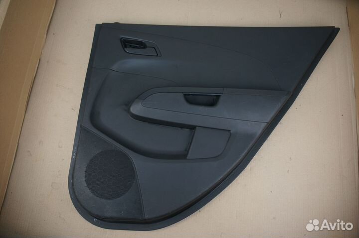 Обшивка Двери Задняя Правая Chevrolet Aveo T300