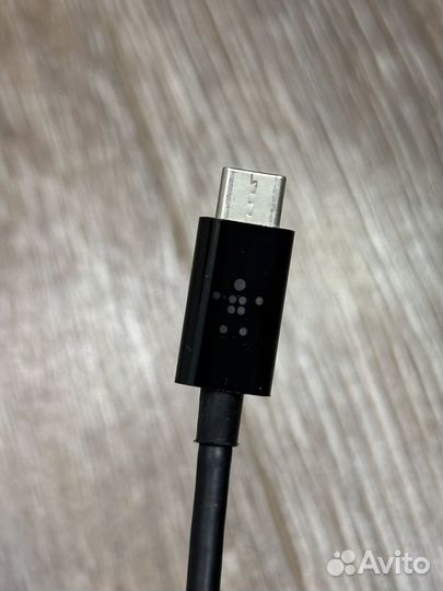 Переходник/адаптер Belkin USB Type-C - VGA