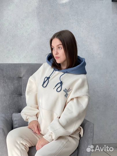 Костюм спортивный женский