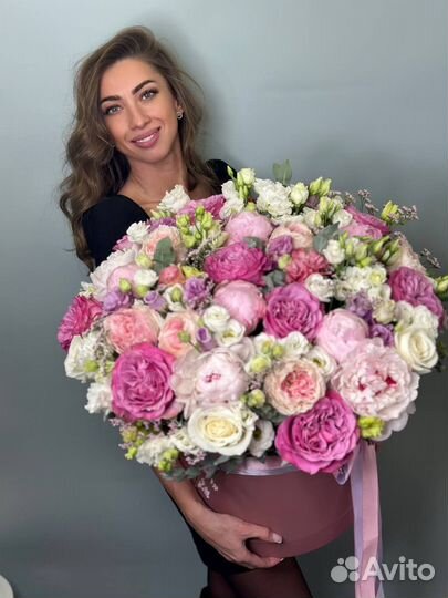 Букеты живые цветы / Композиции из цветов