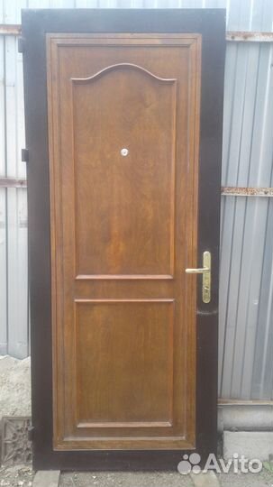Стальная дверь бу